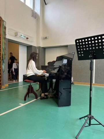 552575800_1536839373975878_7507366269073728558_n