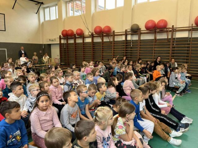 553580838_1536256524487689_5609242540899211490_n